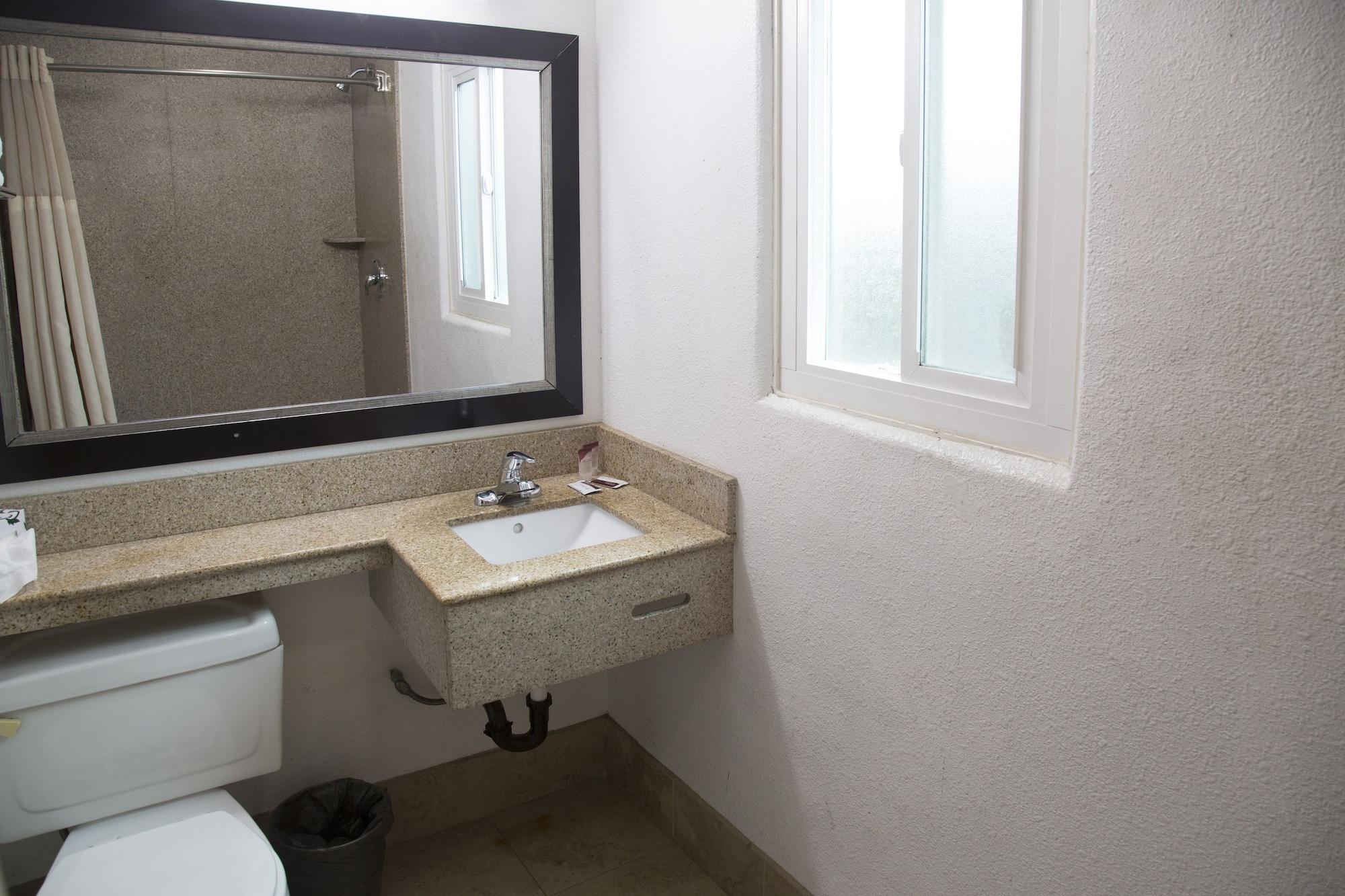 Harbor Inn & Suites Oceanside Zewnętrze zdjęcie